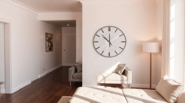 Top 5 raisons d'intégrer une horloge murale design décorative