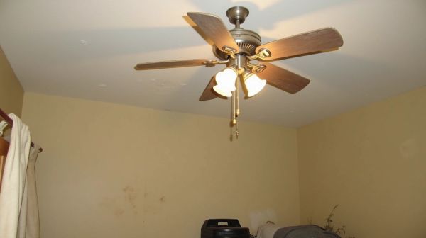 Ventilateur de plafond en panne : les vérifications à faire avant d'appeler un pro